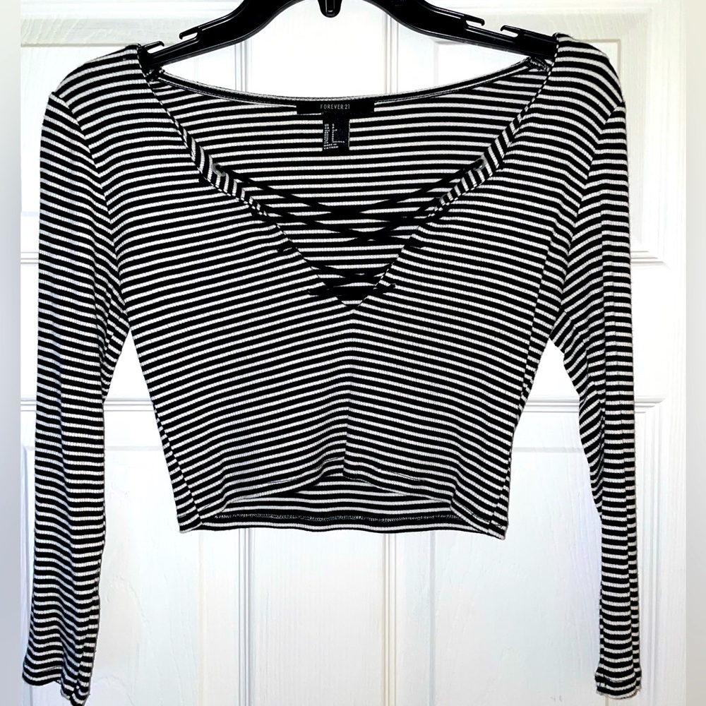 Forever 21 Stripped Crop Top